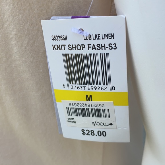 Lauter Brand Macy’s Plain T-shirt with Floral Lace - Picture 7 of 12